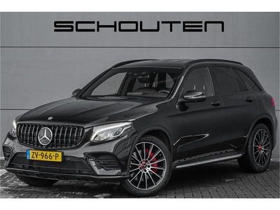 Zwart (metallic) Gebruikt 2018 Mercedes GLC250 AMG line SUV | € 31.900 (Goede deal)