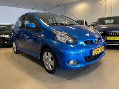 tweedehands Toyota Aygo 1.0-12V Dynamic Blue 80.000 km