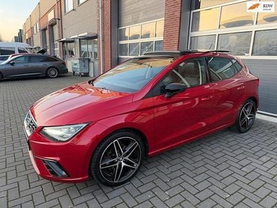 Rood (metallic) Occasion 2018 Seat Ibiza Beats Hatchback | € 17.450 (Eerlijke prijs)