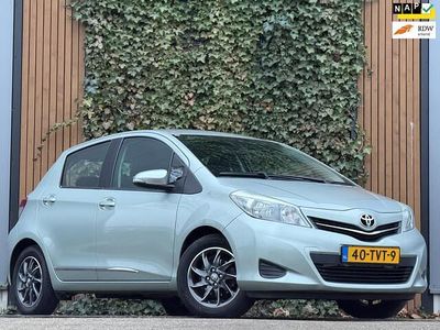 Grijs Occasion 2012 Toyota Yaris Hatchback | € 8.490 (Eerlijke prijs)