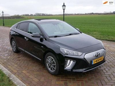 Zwart Gebruikt 2020 Hyundai Ioniq Premium Hatchback | € 13.065 (Super prijs)