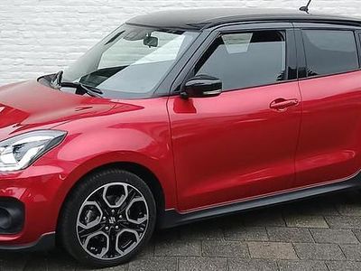 Rood (parellak) Gebruikt 2022 Suzuki Swift Sport Hatchback | € 22.950 (Iets duurder)