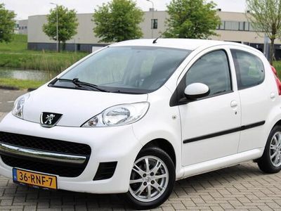 Occasion Peugeot 107 68 PK (50 kW) 2011 Wit Hatchback