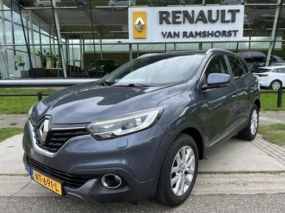 tweedehands Renault Kadjar 1.2 TCe Intens / Trekhaak / Climate / Keyless / Stoelverwarming / PDC V+A / Cruise / R-Link 2 / DAB / "17 Inch LMV