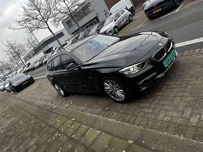 Occasion 2015 BMW 318 Luxury Line Stationwagen | € 13.250 (Goede deal)