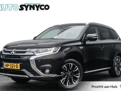 Zwart Gebruikt 2015 Mitsubishi Outlander P-HEV Edition SUV | € 13.450 (Eerlijke prijs)