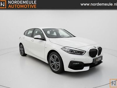 Wit Gebruikt 2021 BMW 118 Efficient Dynamics Hatchback | € 10.900 (Super prijs)
