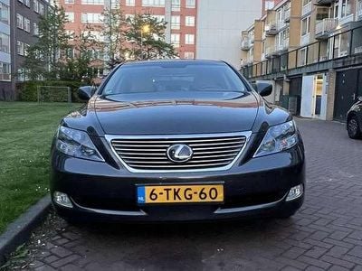 Occasion 2009 Lexus LS600 Sedan | € 17.400