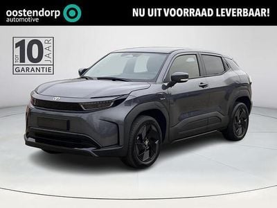 Nieuw Toyota Urban Cruiser 127 kW (174 PK) 2025 Grijs SUV