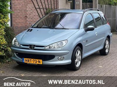 Blauw Gebruikt 2006 Peugeot 206 Griffe Stationwagen | € 4.999