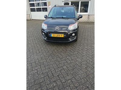 Zwart Gebruikt 2010 Citroën C3 Picasso Exclusive MPV | € 2.450 (Eerlijke prijs)