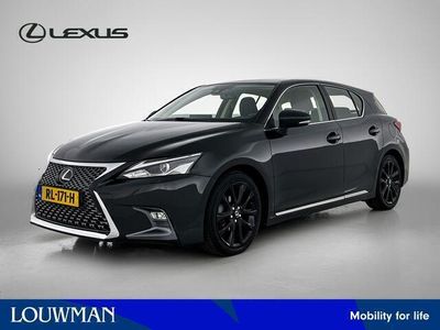 Lexus CT200h