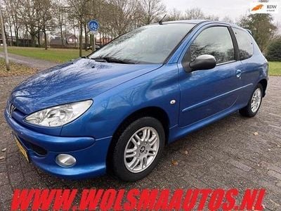 Blauw Gebruikt 2007 Peugeot 206 Forever Hatchback | € 999 (Eerlijke prijs)