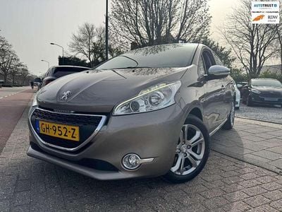 Occasion Peugeot 208 Style 82 PK (60 kW) 2015 Grijs Hatchback