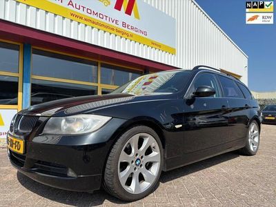 BMW 325