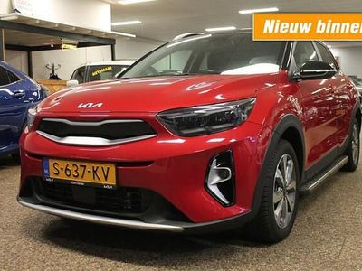 Occasion Kia Stonic Plus 101 PK (74 kW) 2023 Rood (metallic) SUV