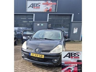 Occasion Renault Clio II Business 75 PK (55 kW) 2007 Zwart Hatchback