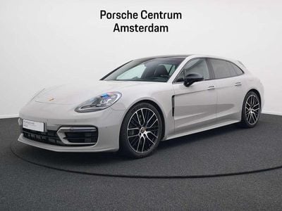 Porsche Panamera 4
