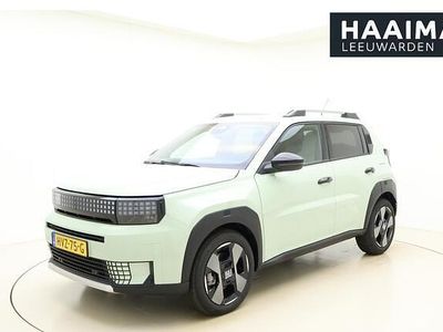 Groen Occasion 2025 Fiat Grande Panda La Prima Hatchback | € 26.950