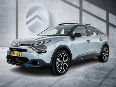 Blauw Gebruikt 2022 Citroën e-C4 Shine SUV | € 17.900 (Eerlijke prijs)