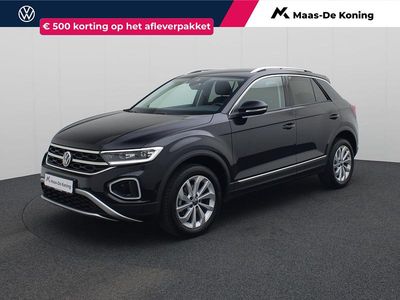 Zwart Gebruikt 2024 VW T-Roc Style SUV | € 31.940 (Goede deal)