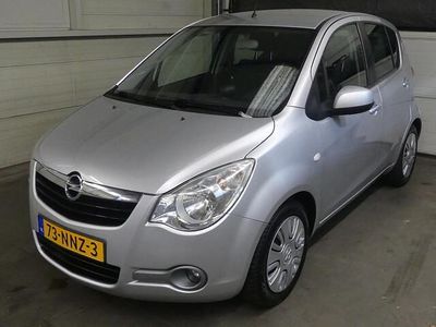 Occasion Opel Agila Edition 65 PK (47 kW) 2010 Grijs Hatchback