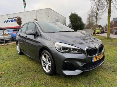Grijs Occasion 2018 BMW 225 Active Tourer iPerformance MPV | € 17.900 (Eerlijke prijs)