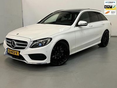 Wit Occasion 2018 Mercedes C180 AMG Stationwagen | € 18.945 (Eerlijke prijs)