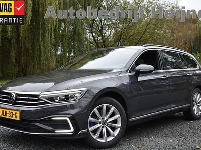 Grijs Gebruikt 2021 VW Passat Business Stationwagen | € 22.745 (Goede deal)