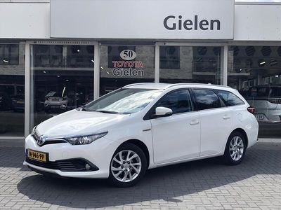 Toyota Auris Hybrid