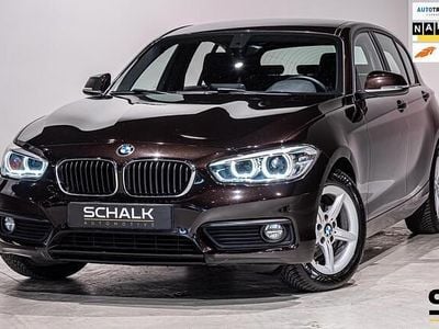 Occasion BMW 118 Executive 136 PK (100 kW) 2016 Bruin (metallic) Hatchback