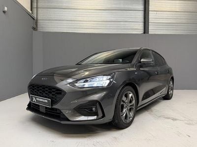Grijs Occasion 2020 Ford Focus ST-Line Hatchback | € 14.999 (Eerlijke prijs)