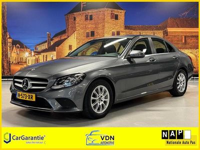 Grijs Gebruikt 2020 Mercedes C200 Sedan | € 23.950 (Super prijs)