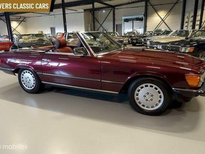 tweedehands Mercedes SL280 W107AUTOMATIC 2 TOPS CABRIOLET