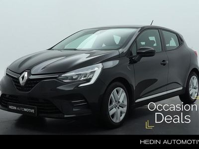 Zwart Occasion 2020 Renault Clio V Zen Hatchback | € 10.945 (Eerlijke prijs)
