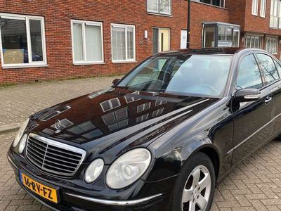 Mercedes E280