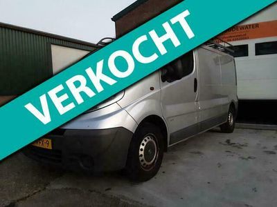 Occasion Opel Vivaro 90 PK (66 kW) 2007 Grijs MPV
