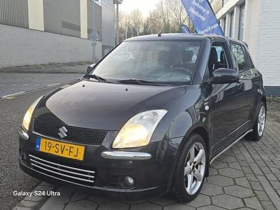 Zwart Occasion 2006 Suzuki Swift Exclusive Hatchback | € 1.999 (Eerlijke prijs)