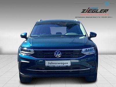 Overige Occasion 2022 VW Tiguan Active SUV | € 38.377 (Eerlijke prijs)