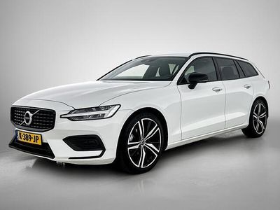 Wit Occasion 2021 Volvo V60 Momentum Stationwagen | € 27.900 (Eerlijke prijs)