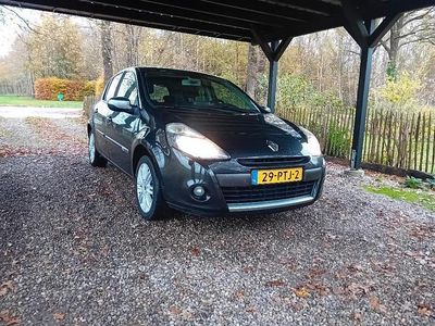 Occasion Renault Clio R.S. 111 PK (81 kW) 2011 Hatchback