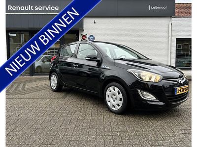 Zwart Gebruikt 2014 Hyundai i20 Hatchback | € 6.543 (Eerlijke prijs)