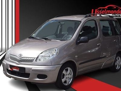 Toyota Yaris Verso