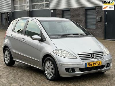 Grijs Gebruikt 2005 Mercedes A170 Elegance MPV | € 999 (Eerlijke prijs)