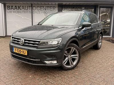 Groen (metallic) Occasion 2017 VW Tiguan Highline SUV | € 20.950 (Goede deal)