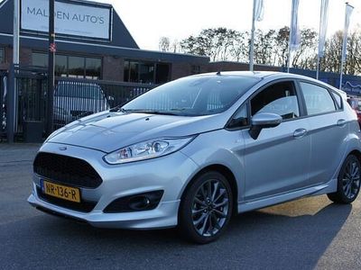 Occasion Ford Fiesta ST-Line 101 PK (74 kW) 2017 Grijs (metallic) Hatchback