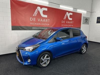 Occasion Toyota Yaris 75 PK (55 kW) 2015 Blauw Hatchback
