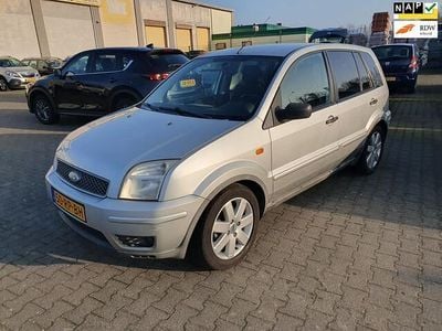 Grijs (metallic) Occasion 2005 Ford Fusion Futura MPV | € 1.249 (Goede deal)