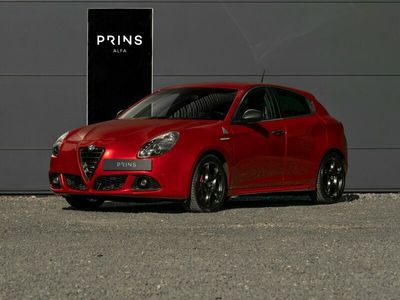 tweedehands Alfa Romeo Giulietta 1.7 TBi Quadrifoglio Verde | Rosso Competizione | Navigatie | Sportstoelen | Bose | Xenon | 18 inch