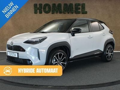 Rood Nieuw 2025 Toyota Yaris Cross Sport SUV | € 37.950 (Iets duurder)